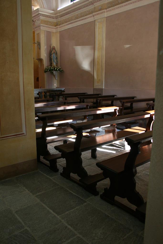 Panche e sedie-1 Panche Santuario di Luciago-Armeno (NO)-17